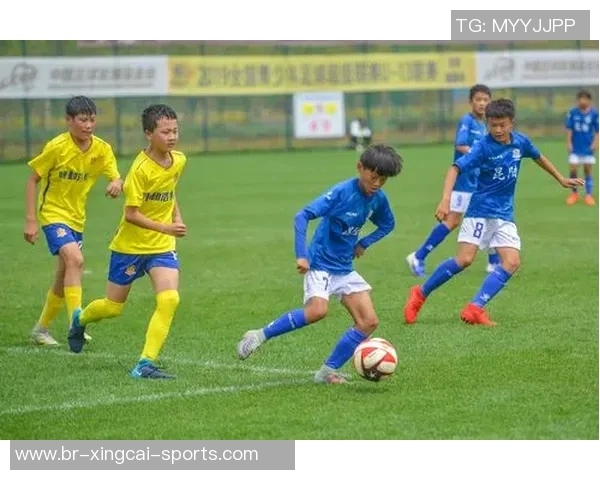 小葫芦足球:探索儿童足球的乐趣与成长之路 小葫芦足球:探索儿童足球的乐趣与成长之路